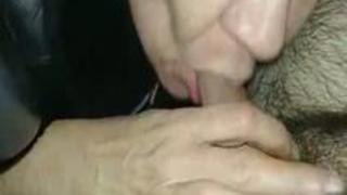 口腔射精瞬間美少女童貞失去暨裡面奇聞趣事舔直播ldquo;業餘成人電影| Amanukiストリーミングポルノ